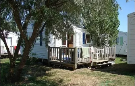 mobil-home avec terrasse île d’Oléron